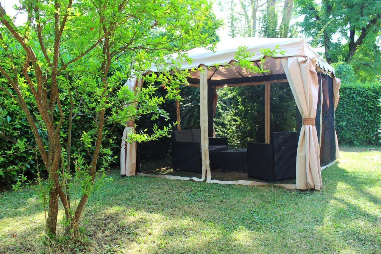 Villa Fenix Osio Sotto Kültér fotó